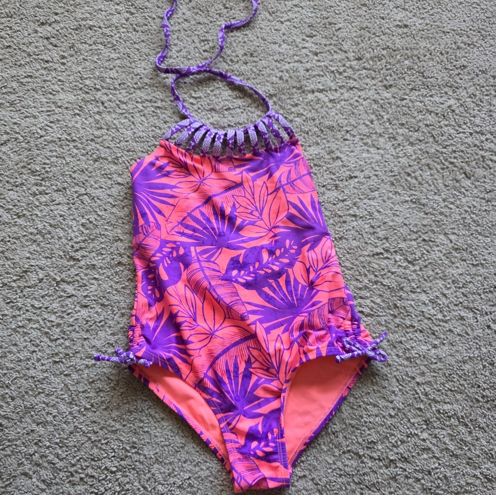 Breaking Waves girls Swimsuit size 12